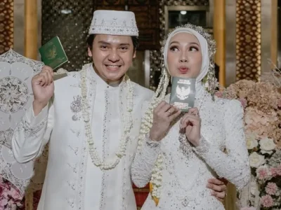 Arbani Yasiz dan Raissa Ramadhani menikah (Foto: Instagram/arbaniyasiz)