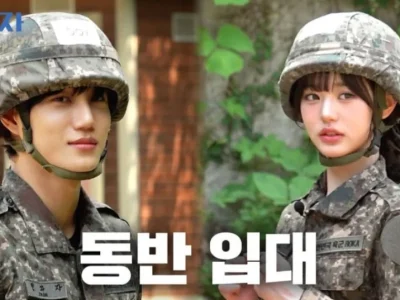 Jang Won Young IVE dan Kai EXO latihan militer bersama. Foto: Dok. Instagram @for_everyoung10