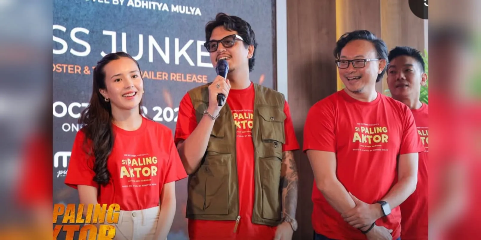 Kevin Julio Jadi Sutradara Nyentrik di Film Komedi Aksi ‘Si Paling Aktor’