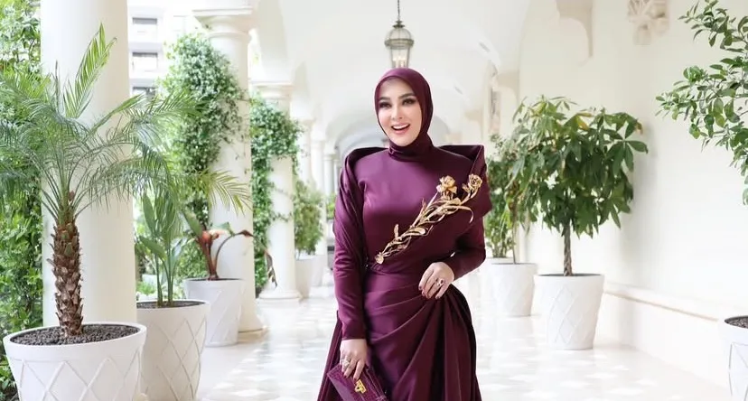 Dikawal hingga Naik Private Jet, Syahrini Pulkam ke Indonesia