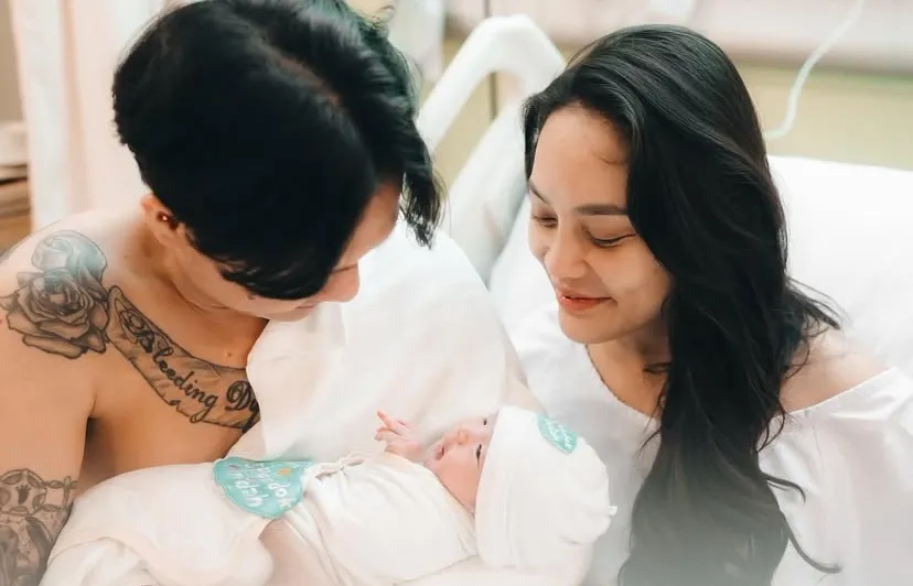 Erika Carlina Pamer Wajah Anak Setelah Menolak Dijenguk DJ Panda