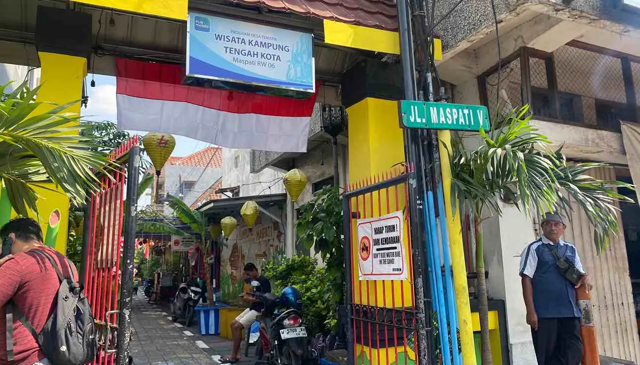 Blusukan ke Kampung Lawas Maspati Surabaya, Ada Robot Daur Ulang