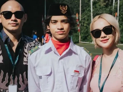 Anak Bunga Citra Lestari (BCL) menjadi pemimpin upacara kemerdekaan. Foto : Instagram/itsmebcl