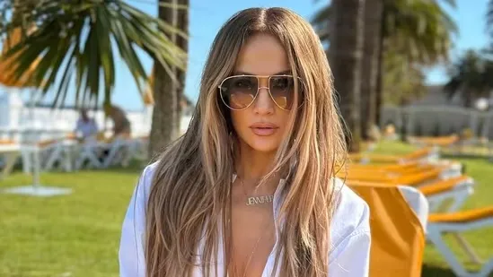 Jennifer Lopez Ditolak Masuk Toko di Turki, Begini Responnya