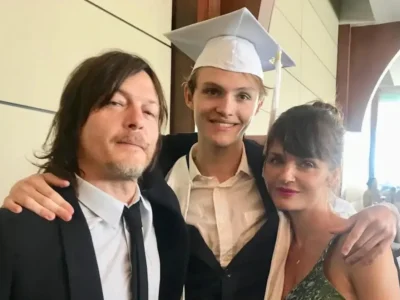 Mingus Reedus (tengah), anak Norman Reedus dan Helena Christensen. (Foto: Helena Christensen/Instagram)
