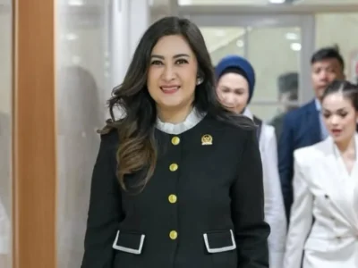 Nafa Urbach, artis sekaligus anggota DPR RI 2024-2029. Foto: Dok. Instagram @nafaurbach