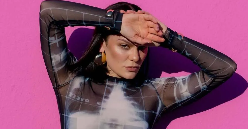 Jessie J Isyaratkan Rilis Album di Tengah Pemulihan Kanker Payudara