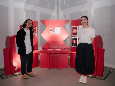 Dere dan Popomangun dalam proyek terbaru 'Puspa'. (Foto: Agnes/Nyata)