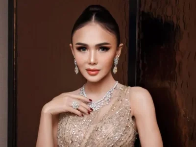 Yuni Shara sudah menjanda selama 18 tahun. Foto: Dok. Instagram @yunishara36