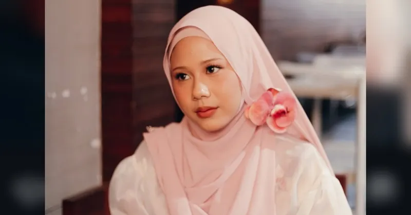 Jelang Menikah, Nadin Amizah Gelar Pengajian Penuh Haru