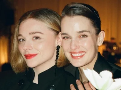 Chloe Grace Moretz dan pasangannya, Kate Harrison. Foto: Dok. Instagram @