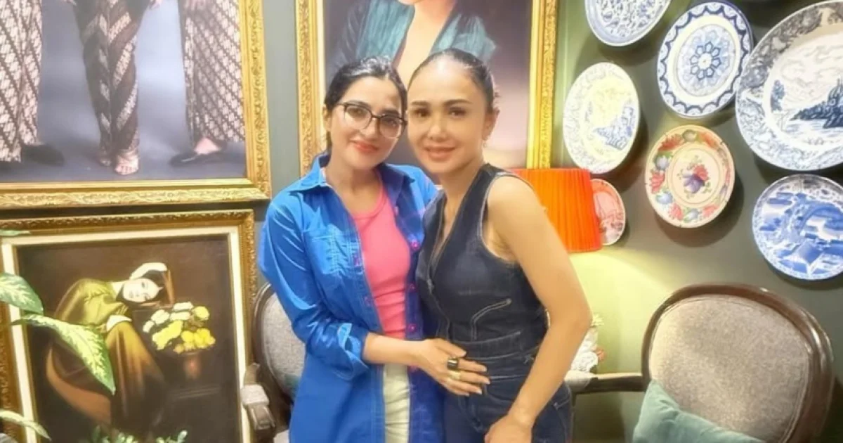 Ashanty Wawancara Titi DJ dan Yuni Shara untuk Disertasi