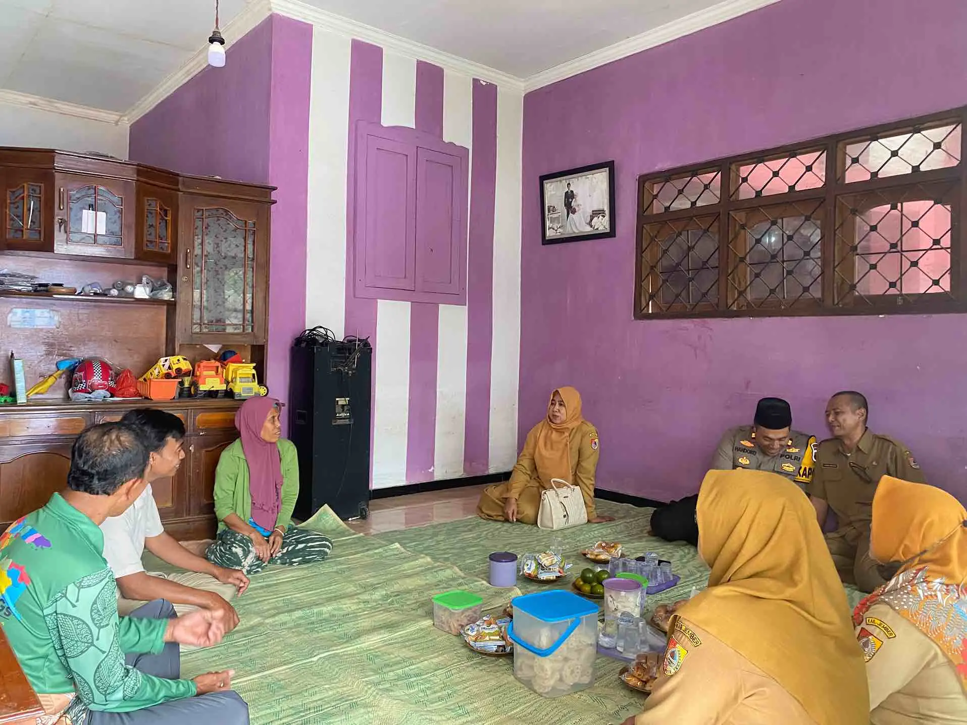 Suasana rumah duka. Foto : Azharul Hakim/Nyata