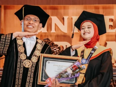 Jinantiya Baqita, lulusan Magister terbaik UNAIR. Foto: Dok. Pribadi