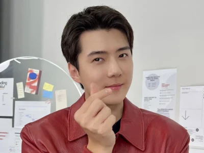 SELESAI WAMIL: Sehun EXO. Foto: Dok. Weverse