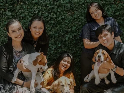 Shahnaz Haque dan keluarga. Foto: Dok. Instagram @shahnaz.haque