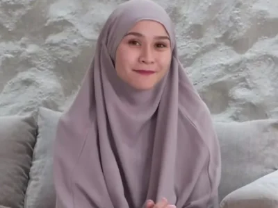 Zaskia Adya Mecca beri tips parenting untuk orangtua baru. (Foto: Instagram/zaskiaadyamecca)