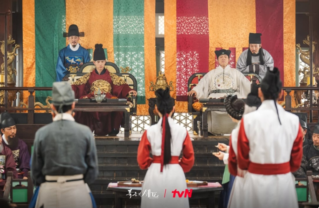 Adegan yang diduga mendistorsi sejarah. Foto: Dok. Instagram @tvn_drama