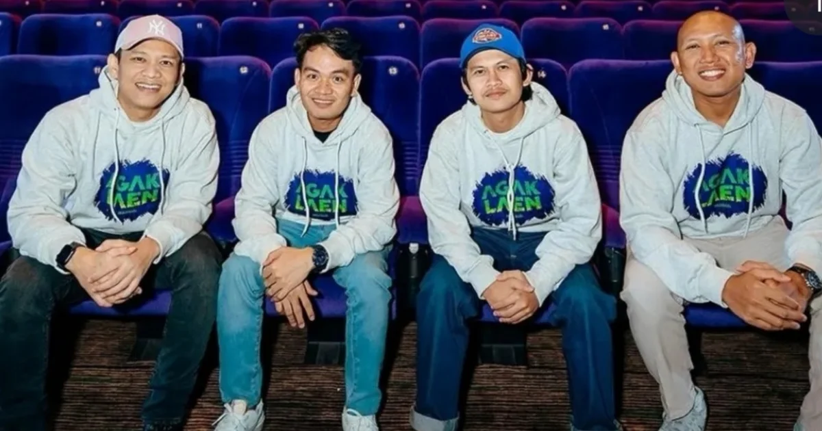 Isi Kekosongan, Anggota Podcast ‘Agak Laen’ Manggung di Pestapora 2025