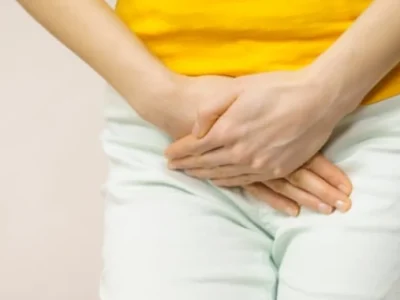 ILUSTRASI: kencing paksa berisiko pada kesehatan kandung kemih. Foto : Shutterstock
