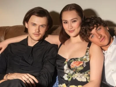 Pemeran serial ‘The Summer I Turned Pretty’, Christopher Briney, Lola Tung, Gavin Casalegno (Foto: Instagram/cosmopolitan)