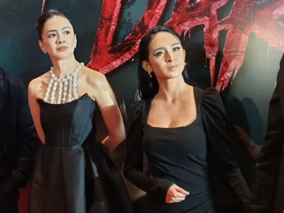 Agla Artadila dan Sallum membintangi film horor 'Tumbal Darah'. (Foto: Agnes/Nyata)