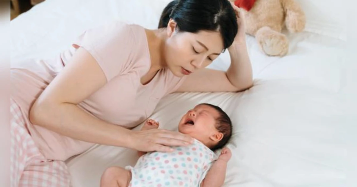 Cara Tenang Menghadapi Tangisan Bayi Menurut Dokter dan Psikolog