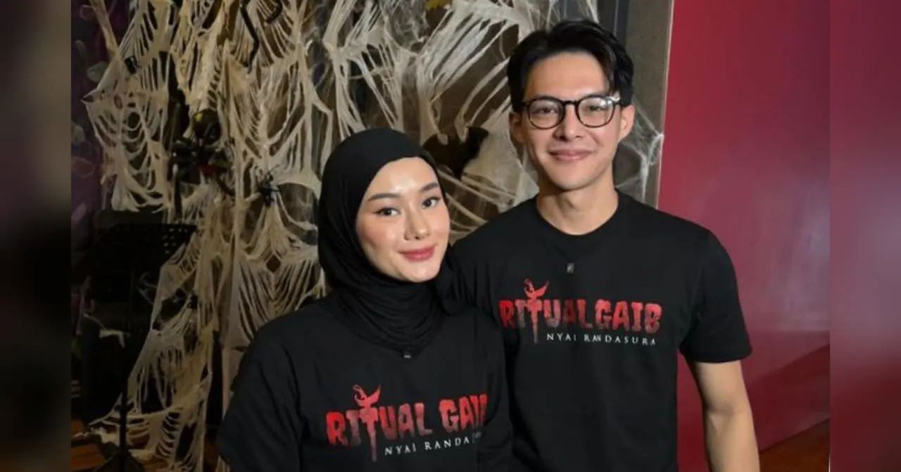 Dinda Hauw dan Rey Mbayang Perdana Jalani Ritual Gaib