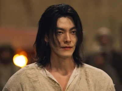 Kim Woo Bin, pemeran iblis di drakor Genie, Make a Wish. Foto: Dok. X @NetflixID