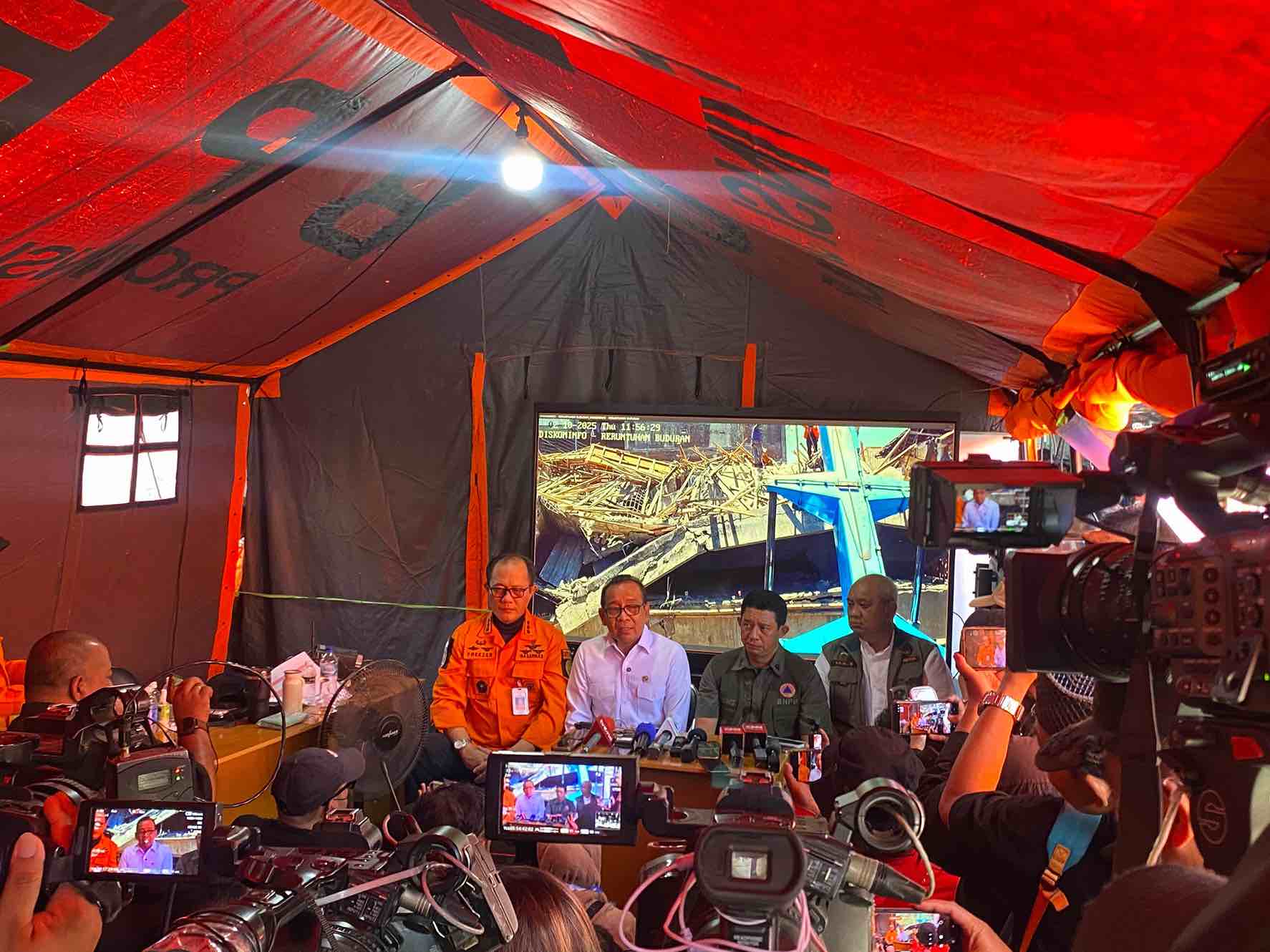 Menteri Koordinator Bidang Pembangunan Manusia dan Kebudayaan (Menko PMK) Pratikno. Foto : Azharul Hakim/Nyata