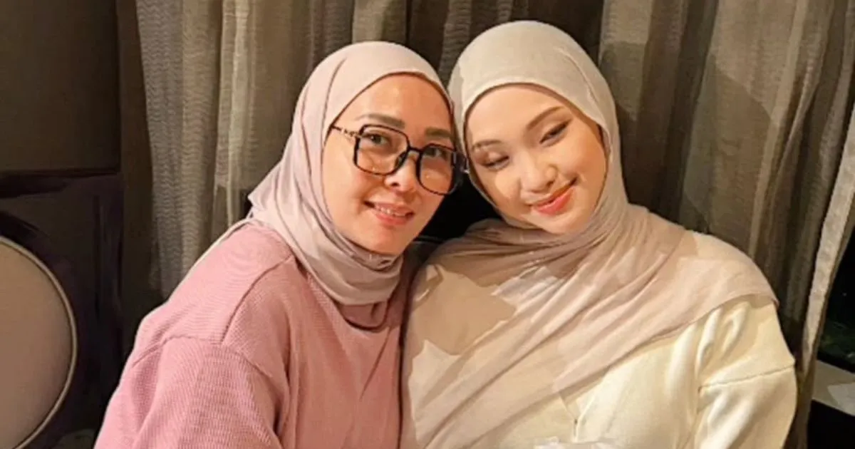 Ibunda Julia Prastini Dihujat Usai Bela Putrinya Selingkuh
