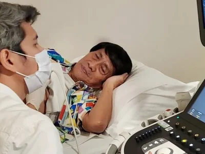 STROKE RINGAN: Kak Seto terbaring di ranjang rumah sakit. (Foto: Instagram/kaksetosahabatanak)