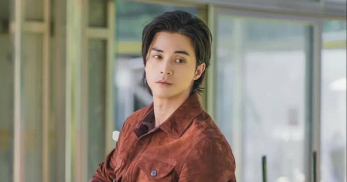 Sering Akting Konyol dan Jahat, Kim Ji Hoon Ternyata Punya IQ 150