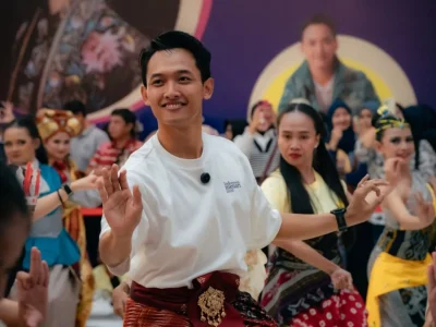 Bathara Saverigadi Dewandoro, koreografer muda yang mencatatkan namanya di MURI. (Foto: Dok. Pri)