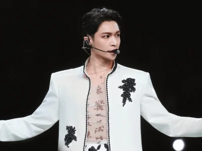 Lay EXO menggelar konser solo. Foto: Dok. Weibo/Lay Zhang Studio