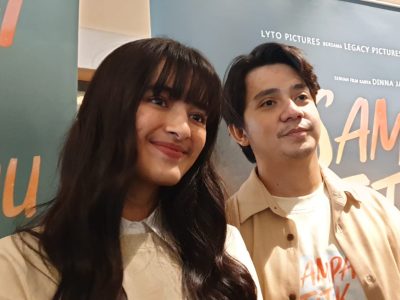 Mawar de Jongh (kiri) perankan pejuang kanker di film terbaru. (Foto: Agnes/Nyata)