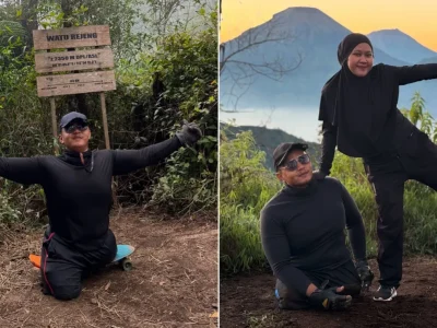 Muhammad Hikmat, pendaki difabel, bersama istri naik gunung Prau. (Foto: Dok. Pri)