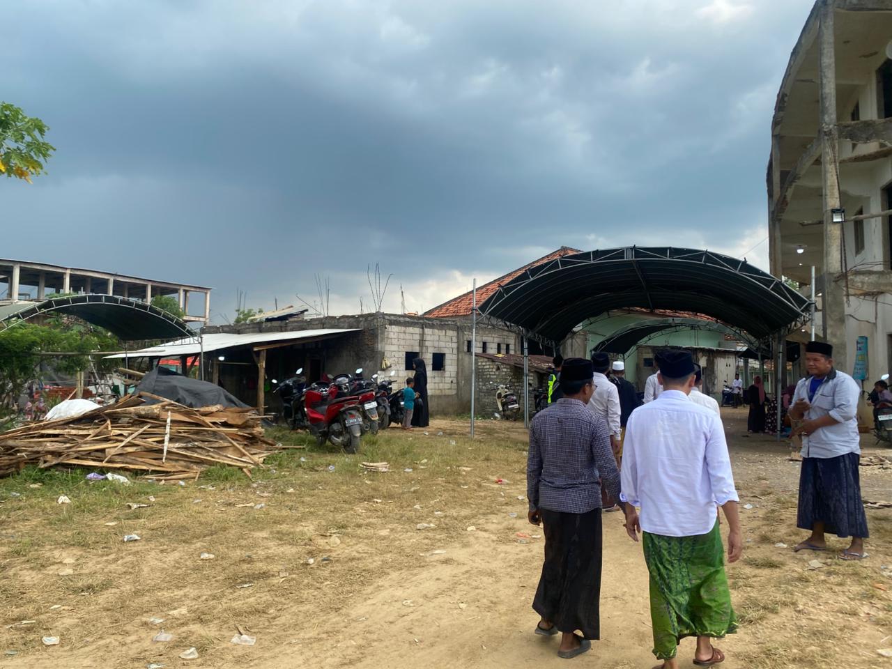 Suasana rumah duka. Foto : Azharul Hakim/Nyata