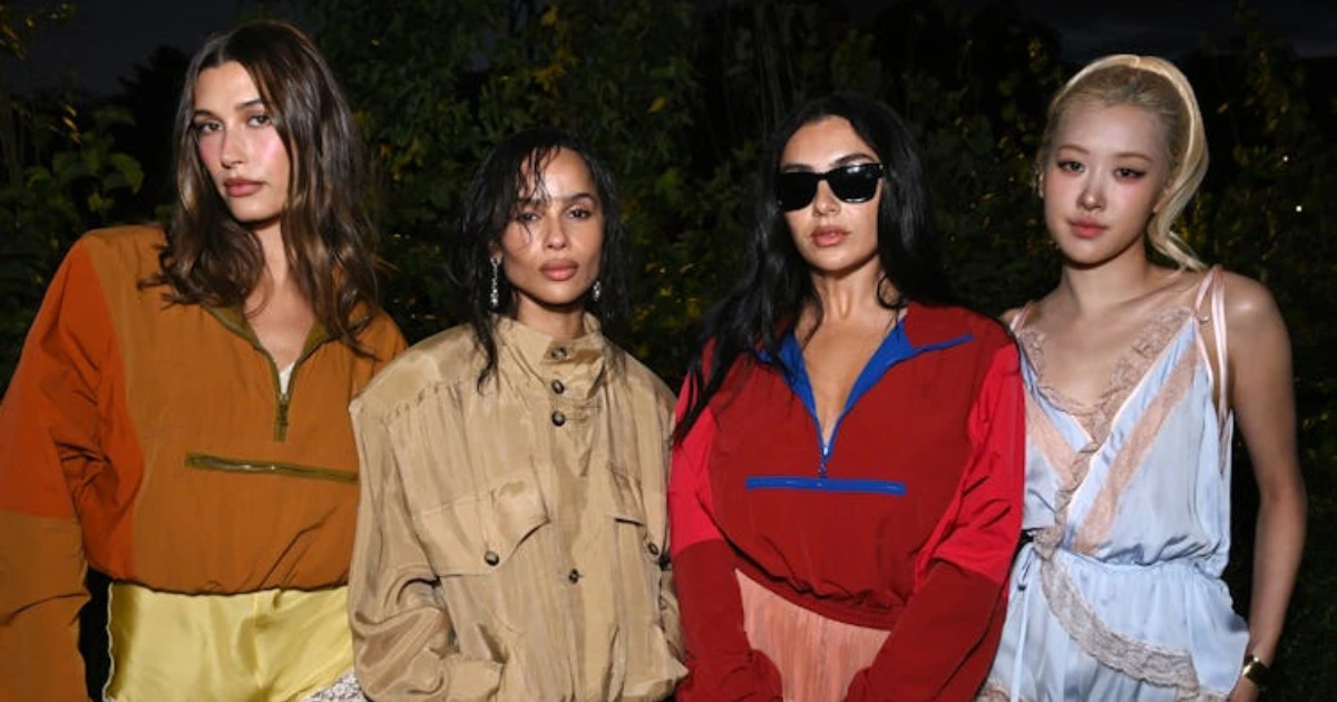 Rose BLACKPINK Alami Perlakuan Rasis dari Charli XCX dan ELLE UK
