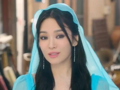 Song Hye Kyo jadi cameo di 'Genie Make a Wish'. Foto: Dok. Theqoo