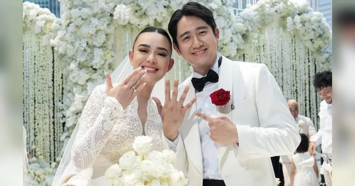 Souvenir Pernikahan Amanda Manopo-Kenny Austin: Parfum hingga Logam Mulia