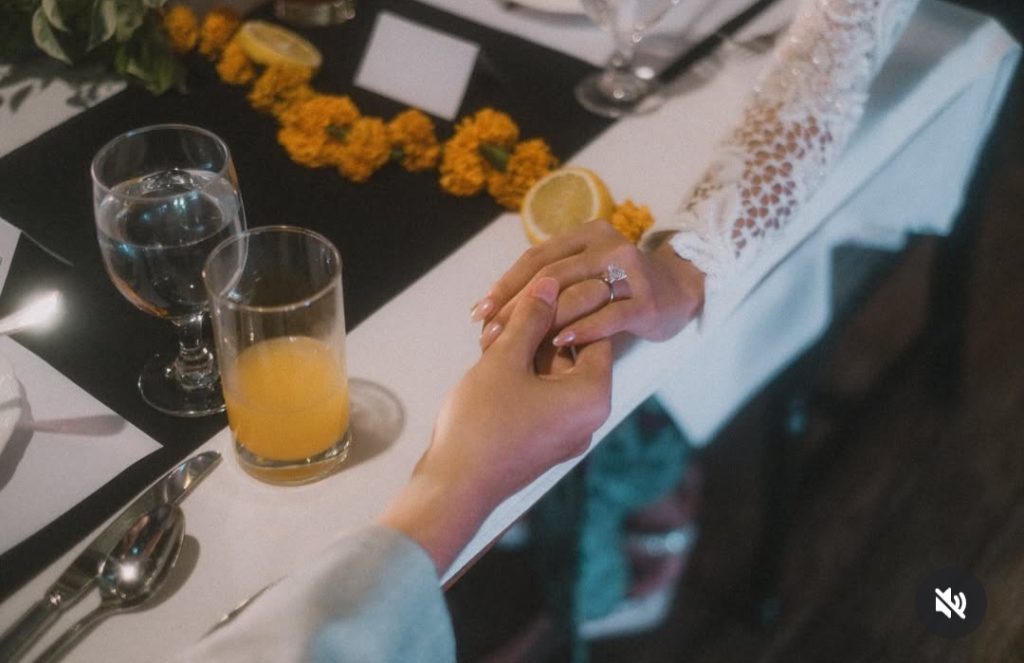 Cincin lamaran dibuat secara khusus dan personal (Foto: Instagram/angga)