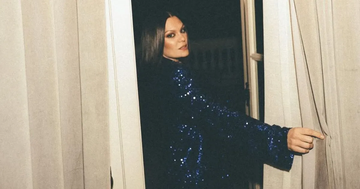 Jessie J Frustasi: Operasi Kanker Payudara Ditunda, Tur Terlanjur Batal