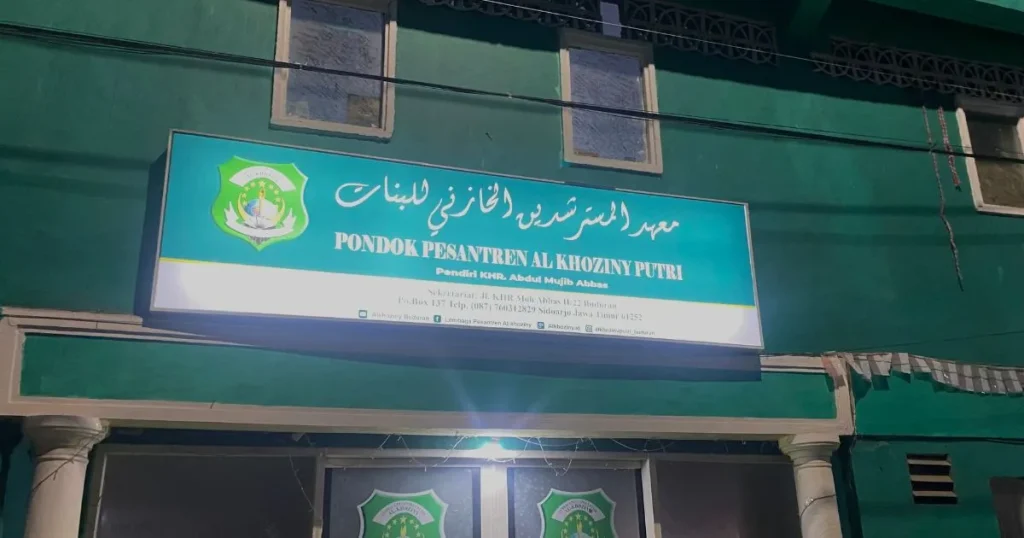 Bangunan asrama pondok pesantren ponpes Al Khoziny. Foto : Azharul Hakim/Nyata
