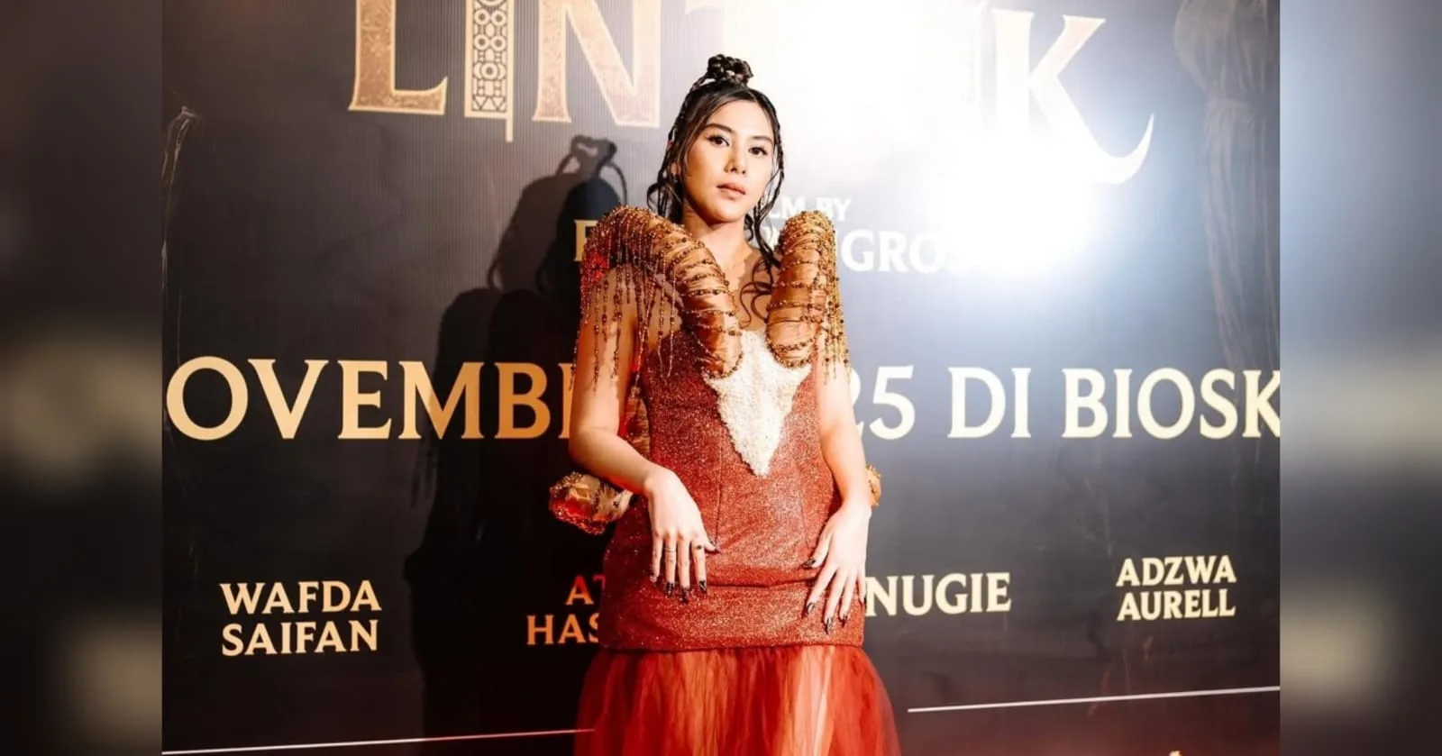 Adinda Thomas Bicara Ketakutan Perempuan Lewat Film ‘Sosok Ketiga Lintrik’