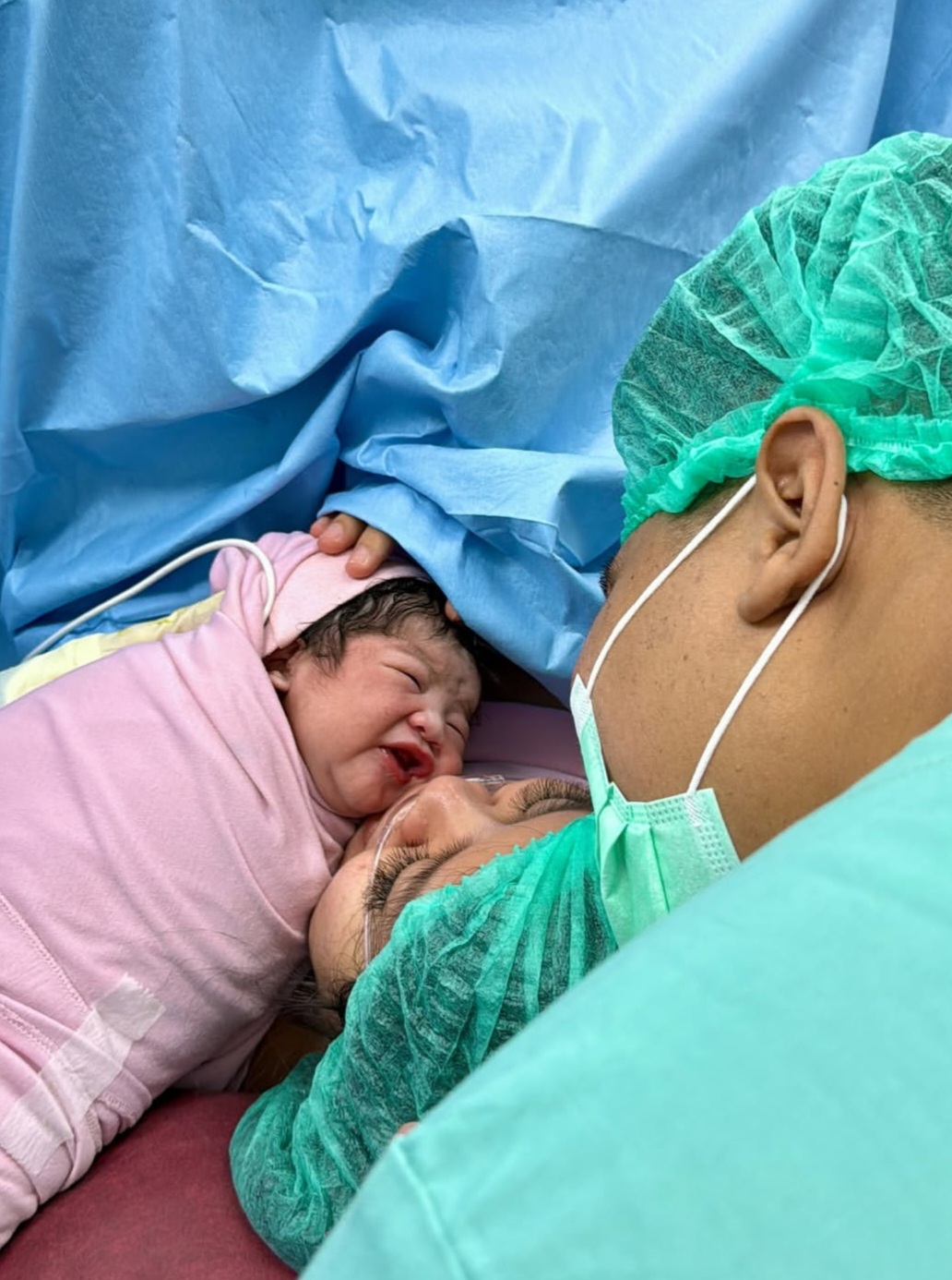 Potret anak Frans dan Indah. Foto: Dok. Instagram @fransfaisal_