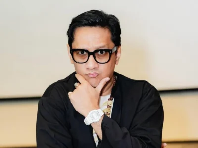 Andre Taulany ambil peran besar di film Comic 8 Revolution. (Foto: Instagram @andreastaulany)