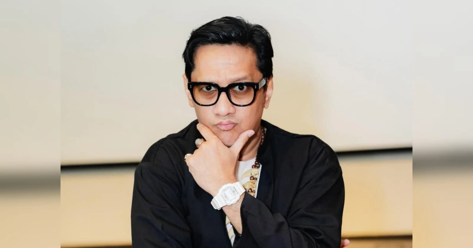 Andre Taulany Nyaris Tolak Peran Utama di Film Comic 8 Revolution ‘Santet K4bin3t’