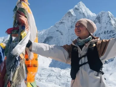 Angela Gilsha di Base Camp Everest. Foto : Instagram/angelagilsha