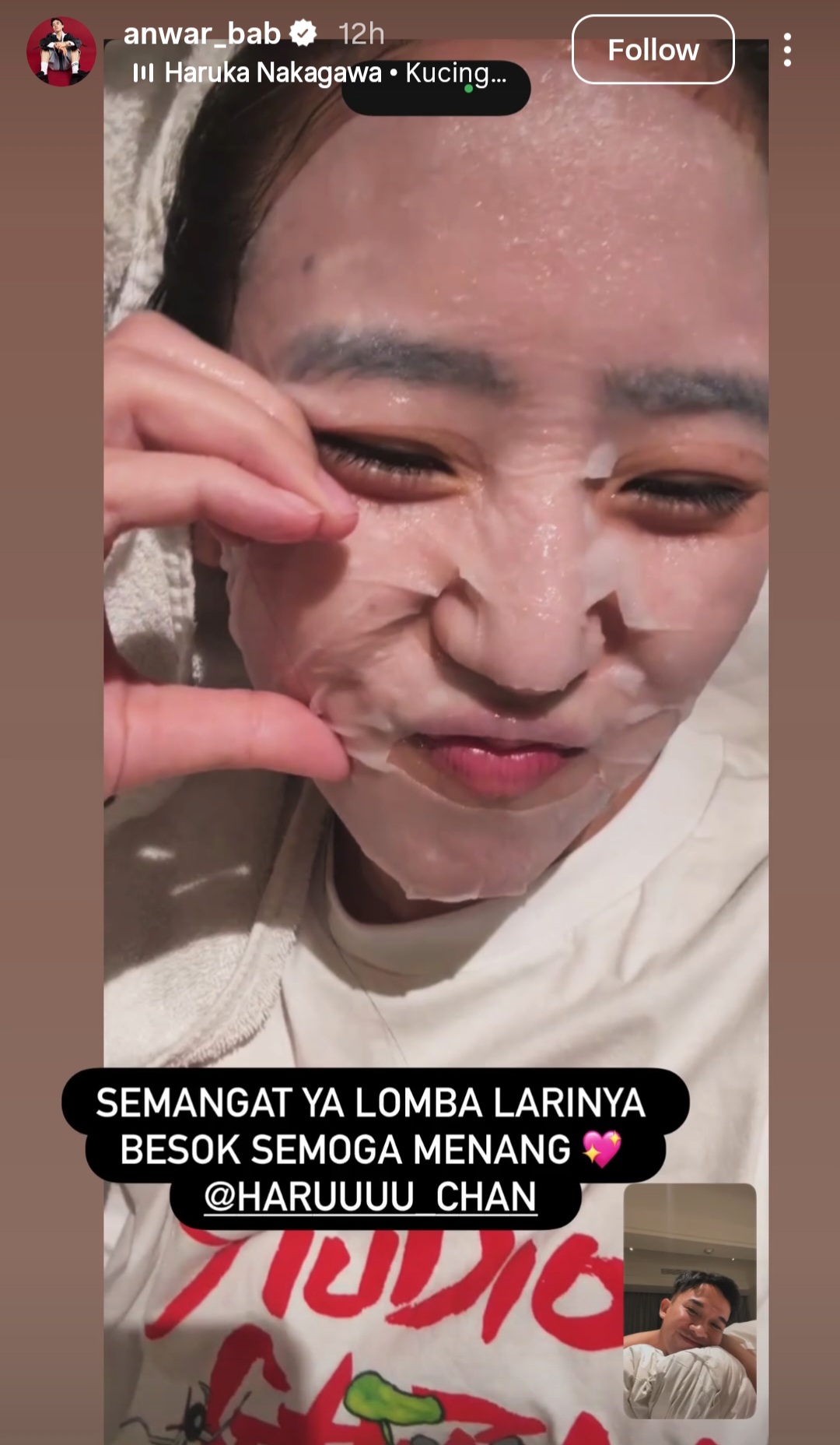 Anwar saat video call dengan Haruka. Foto: Dok. Instagram @anwar_bab